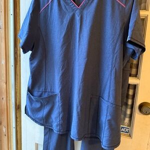 Cherokee infinity demin and pink Scrub Set top is 2X PANTS XL PETITE